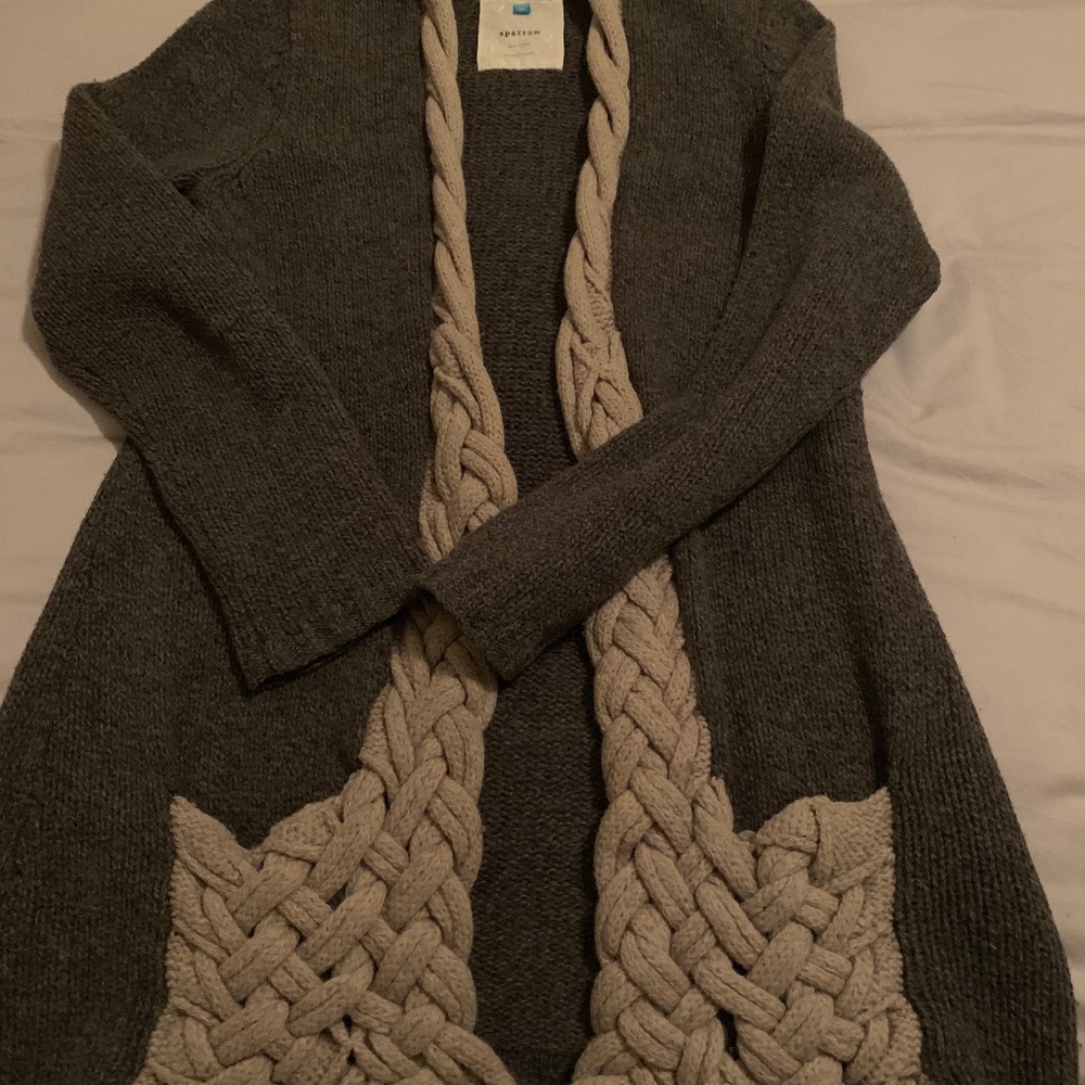 100% Lambswool cardigan by Sparrow size Medium